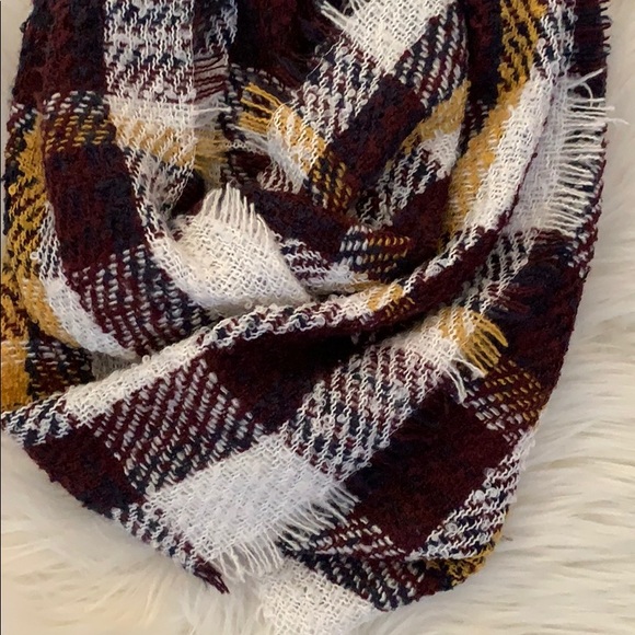 Infinity Scarf - Picture 2 of 2